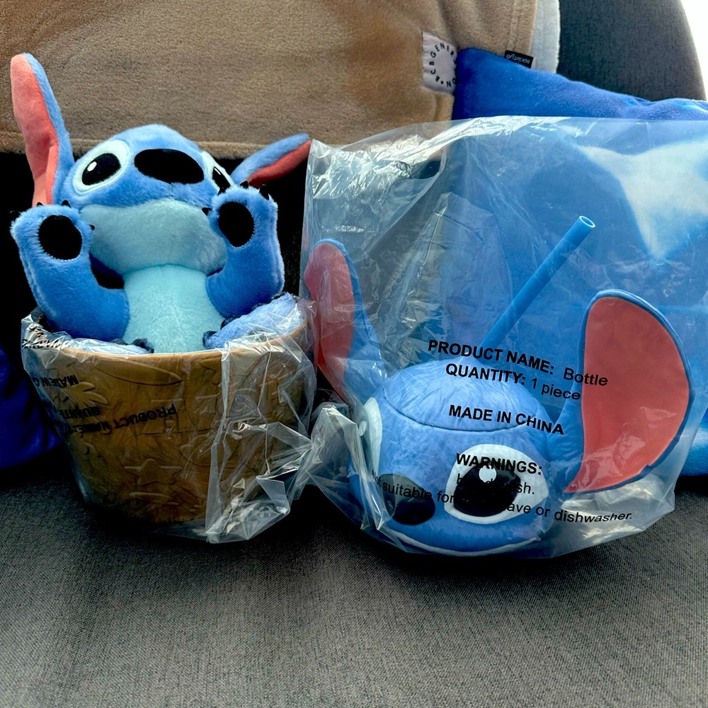Disney Lilo & Stitch Popcorn and Drink Set